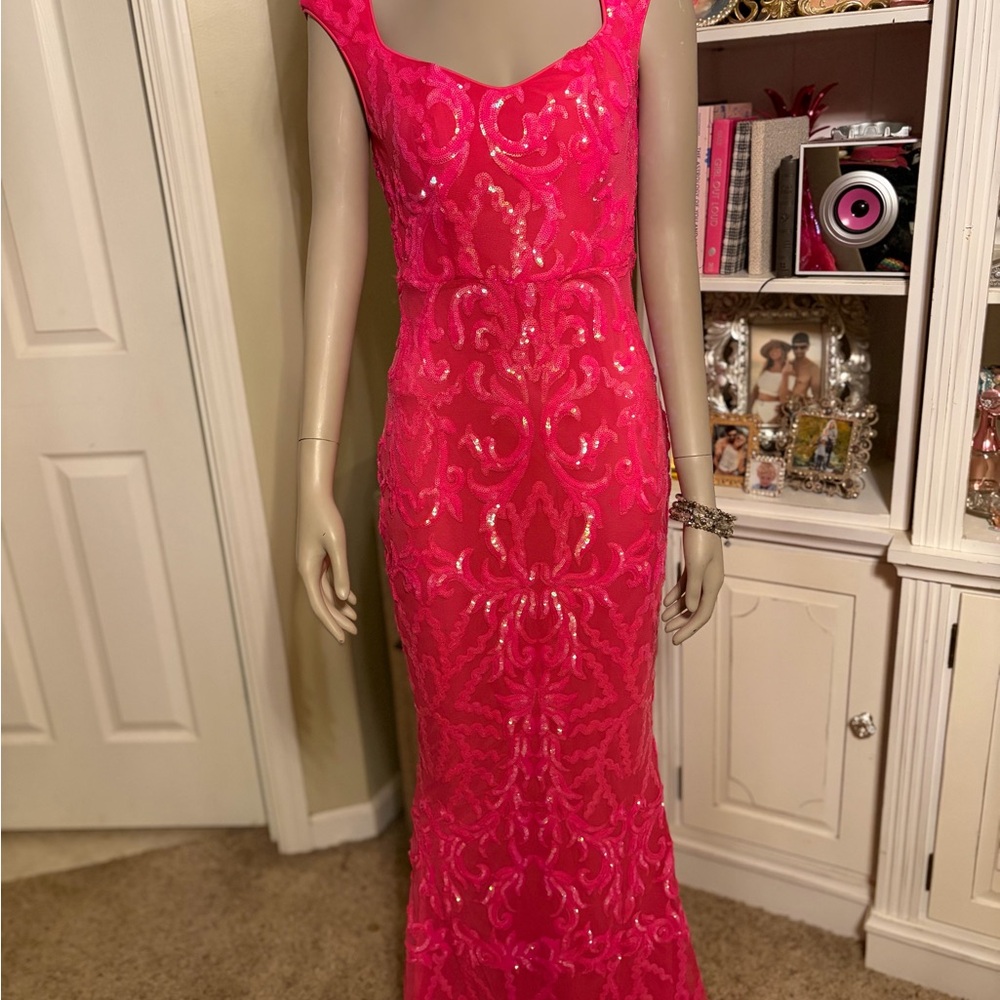 Elegant Pink Evening Gown